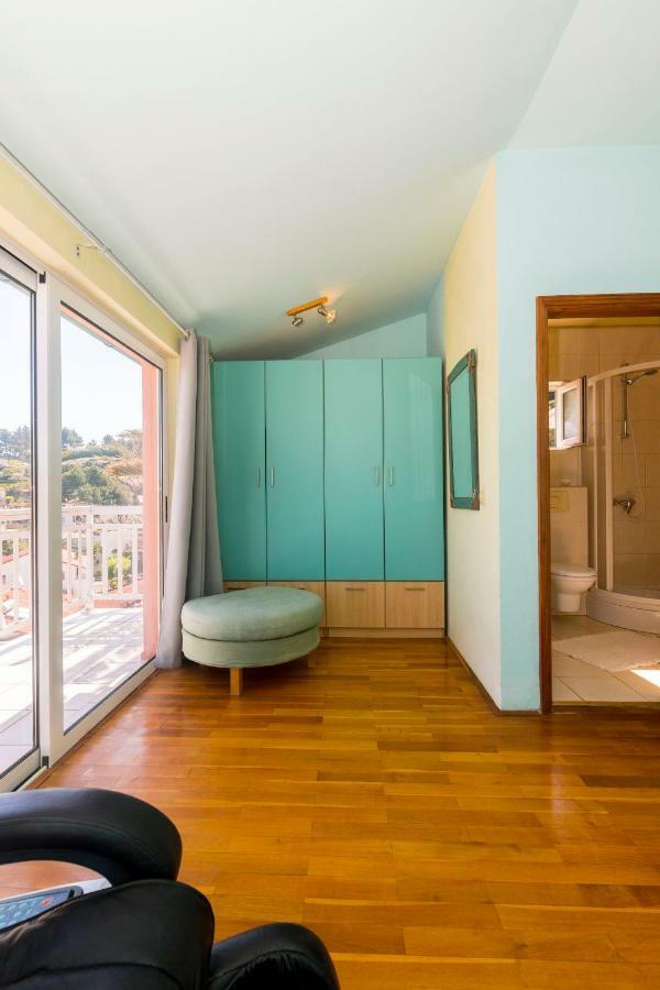Apartments Palma Jelsa  Exterior photo